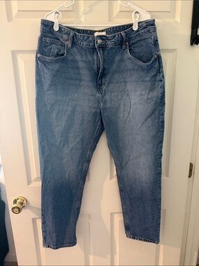H&M High-Rise Jeans in Medium Blue
